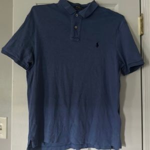 Men’s Polo shirt sz small. Very soft material